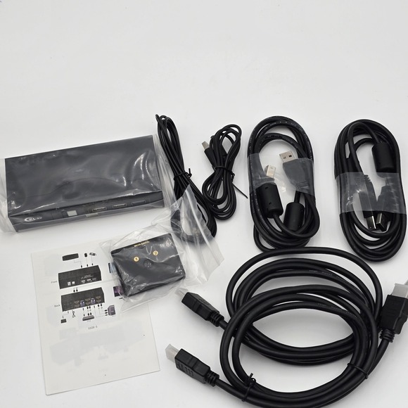 Dual Monitor KVM Switch 2‎ Port HDMI 4K@60Hz USB Hub Cables Remote Control - Picture 1 of 14